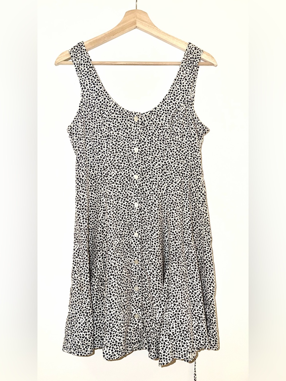 Old Navy Dark Blue and White Floral Button-Front Sundress Size Small